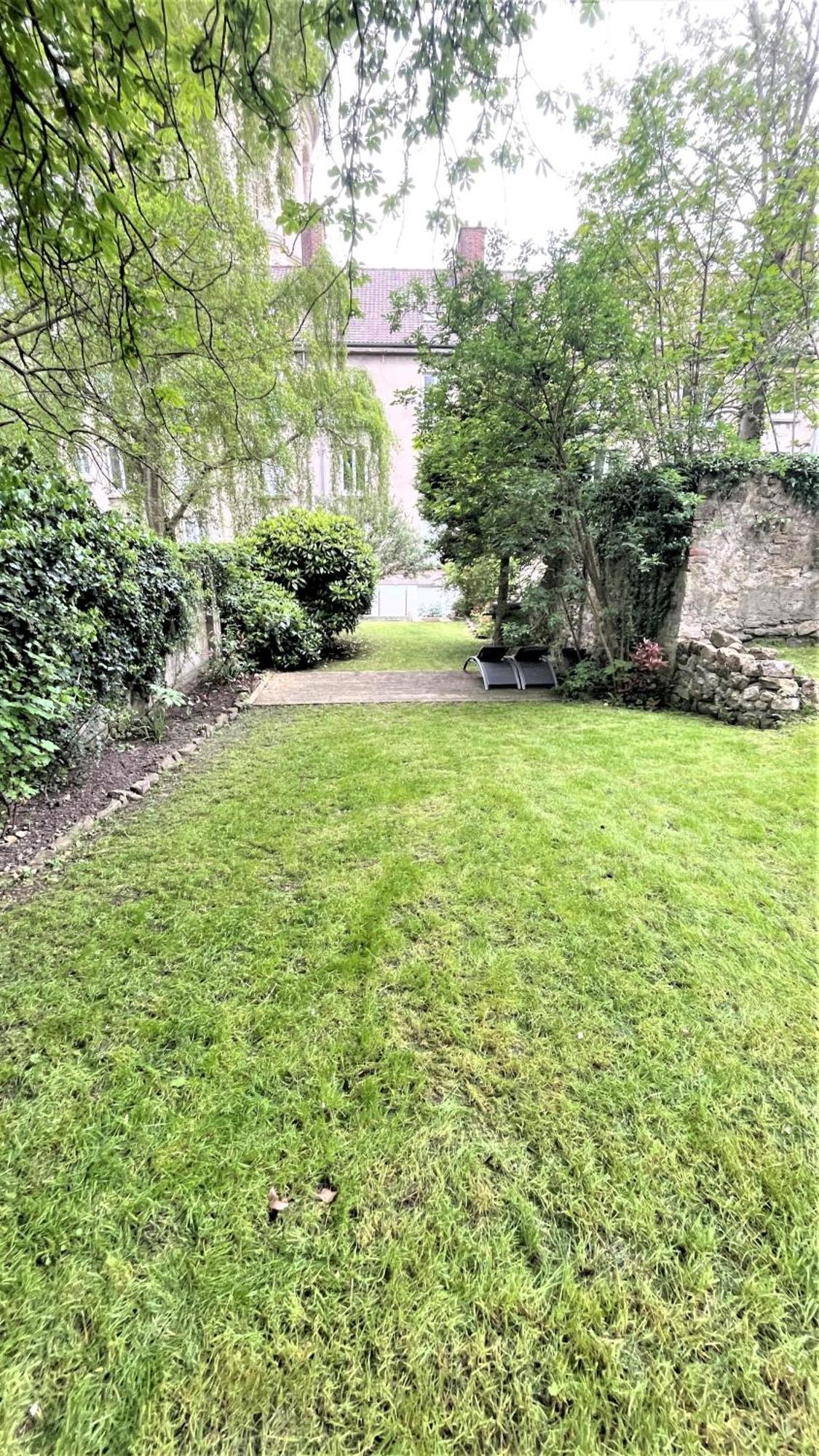Au Jardin De La Basilique Διαμέρισμα Μπουλόν-Σιρ-Μερ Εξωτερικό φωτογραφία